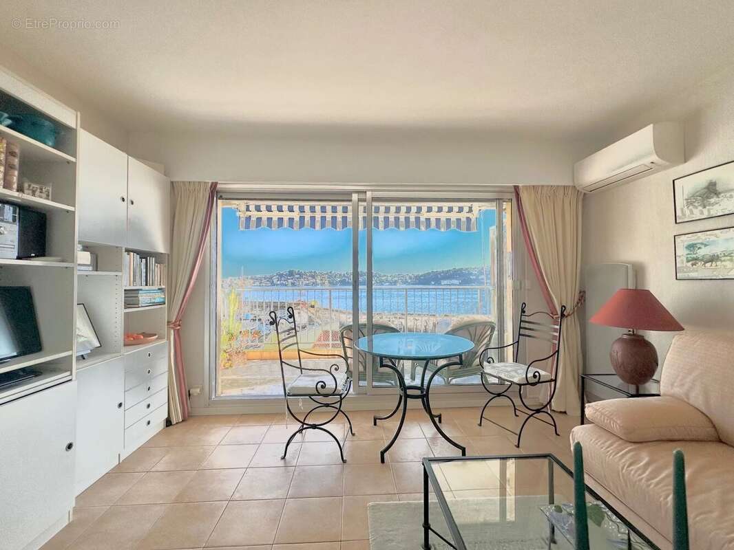Appartement à VILLEFRANCHE-SUR-MER