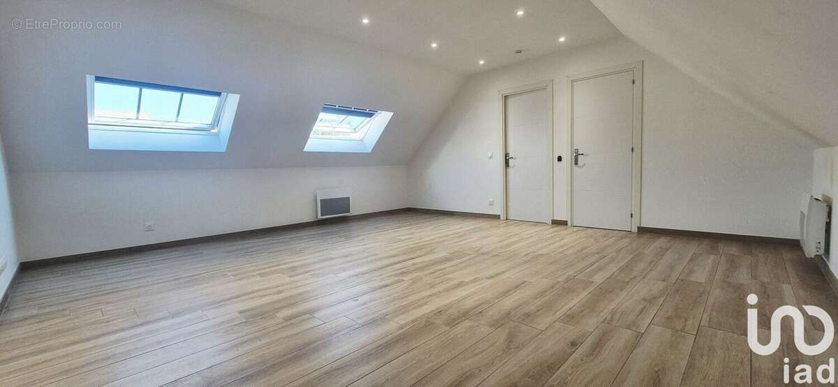 Photo 4 - Appartement à REAU