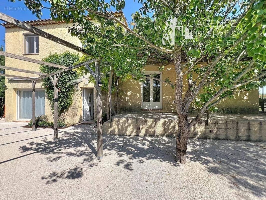 Maison à ARLES