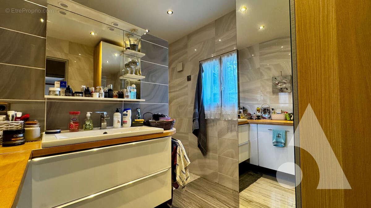 Maison à CREPY-EN-VALOIS