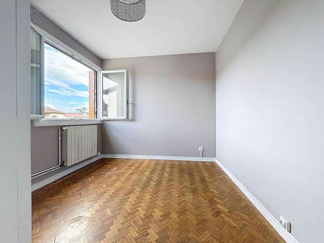 Maison 95 m² à Valence  - photo 15