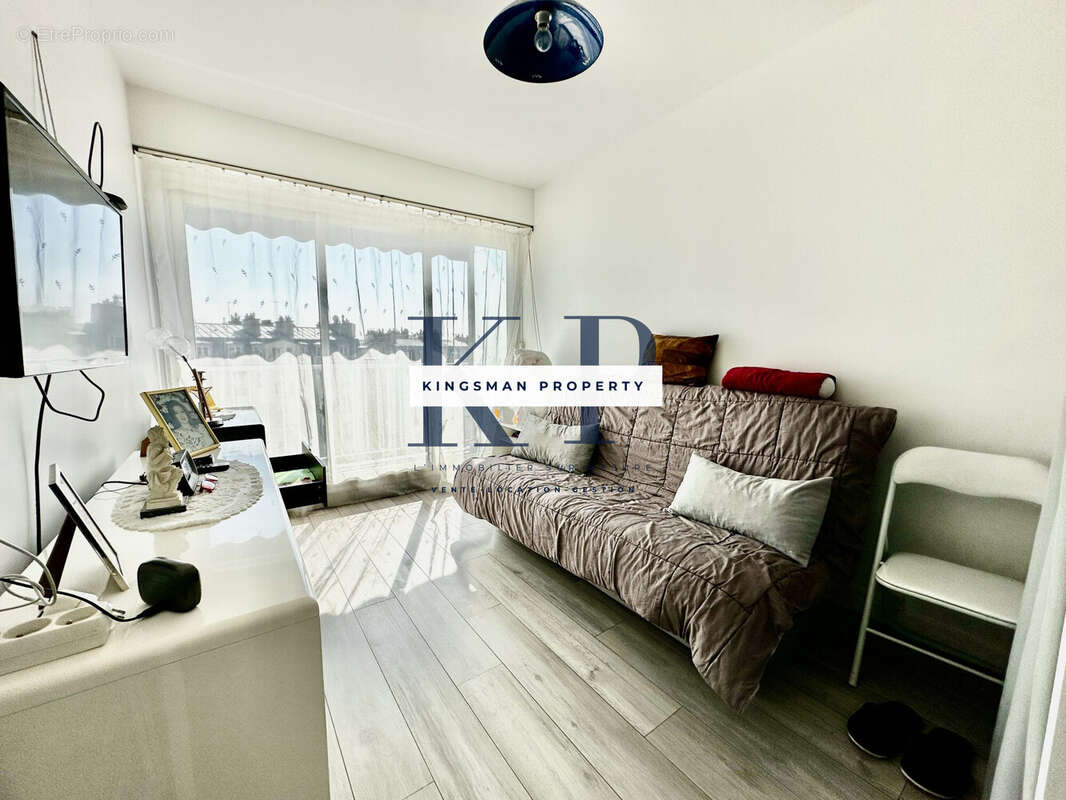 Appartement à PARIS-10E