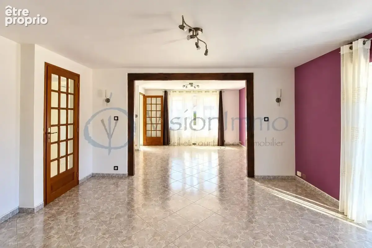 Maison spacieuse de 151 m² à Sornay, 3 chambres - photo 1