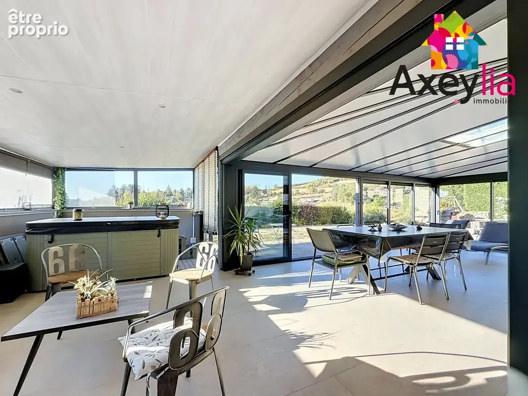 A vendre - belmont-de-la-loire -maison de 2014 de plain-pied avec 3 garages, véranda, - photo 9