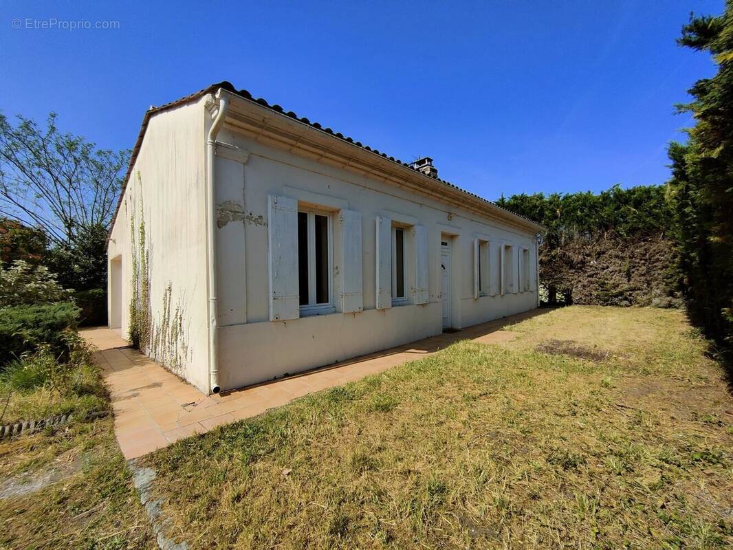 Maison à ARBANATS