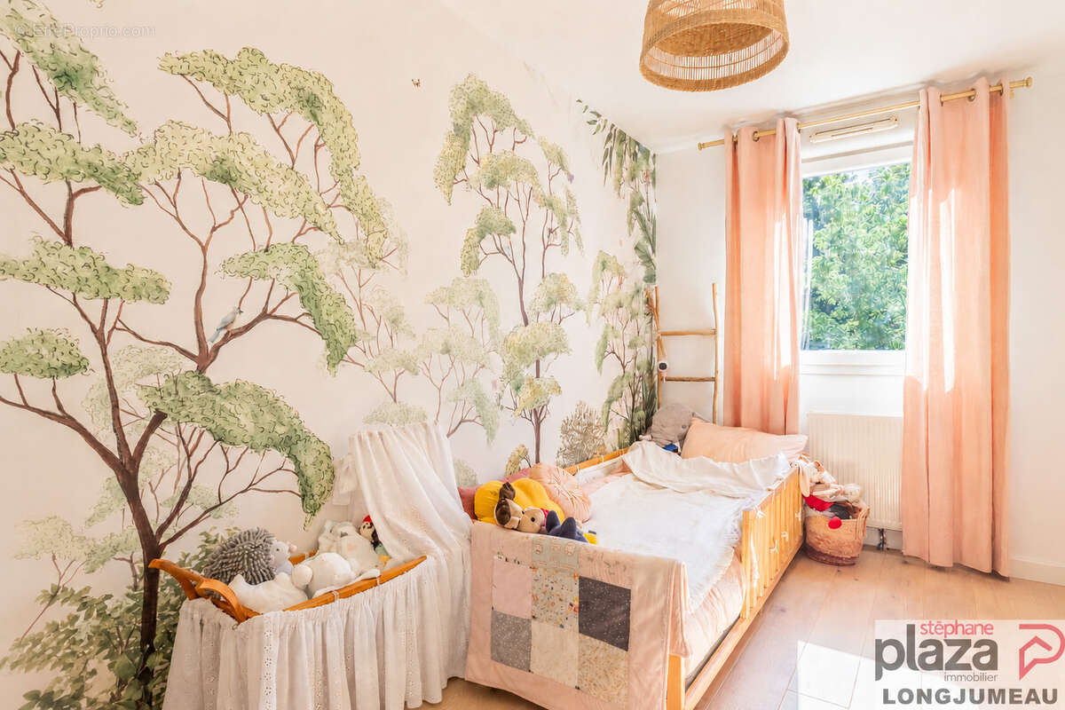 Appartement à LONGJUMEAU