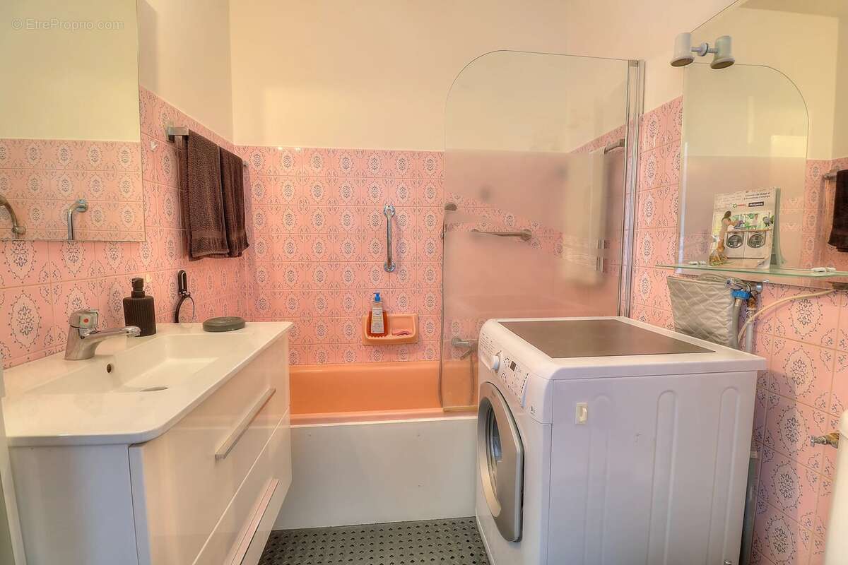 Appartement à CAGNES-SUR-MER