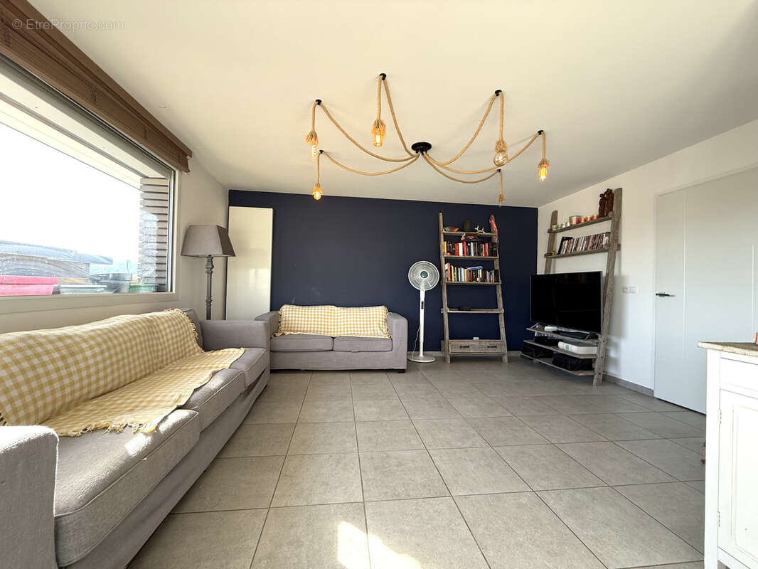 Appartement à VETRAZ-MONTHOUX