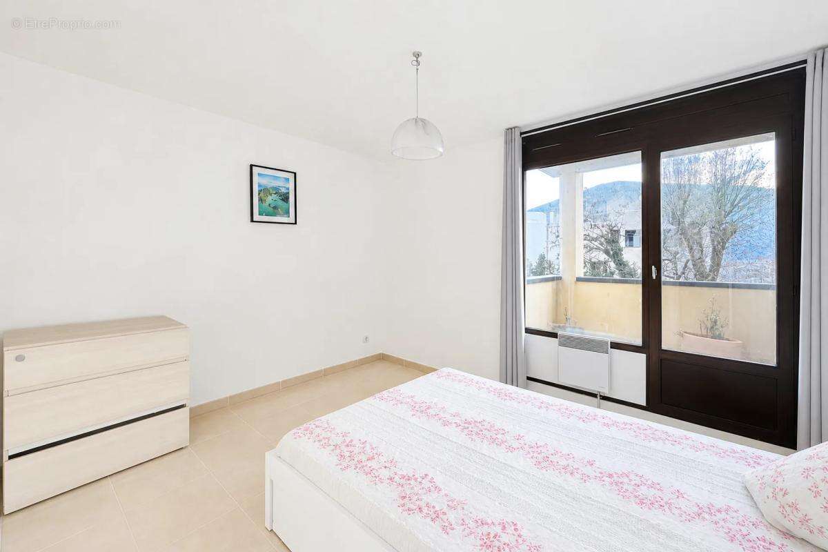 Appartement à MARIGNIER