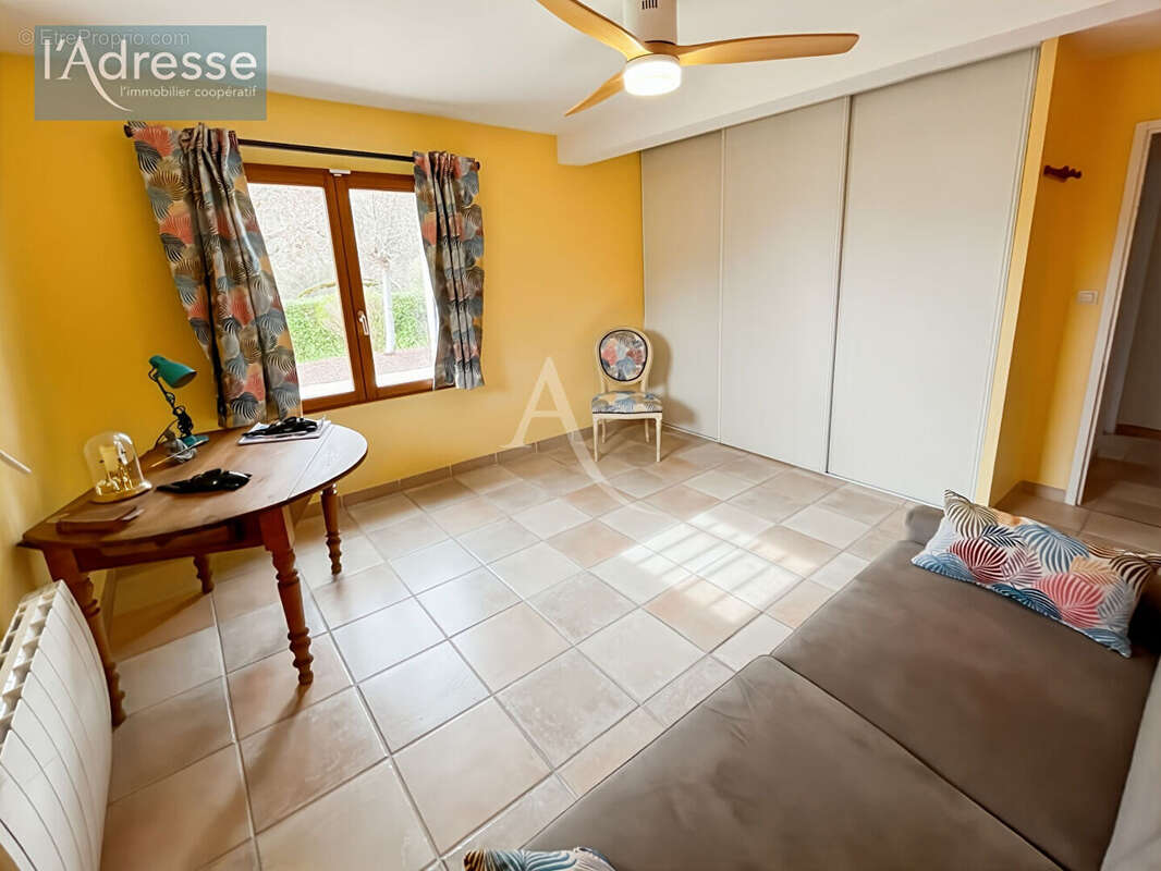 Maison à PRAYSSAC