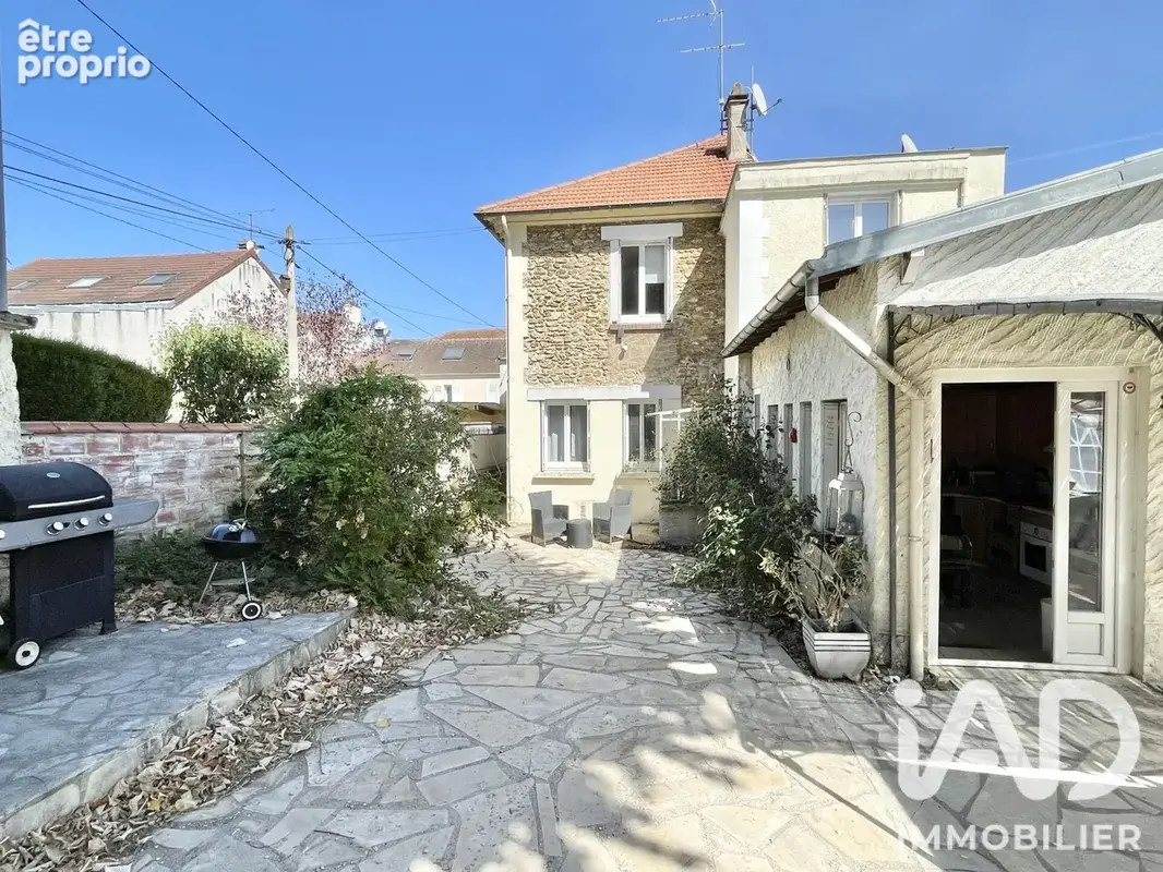 Photo 1 - Maison à MONTGERON