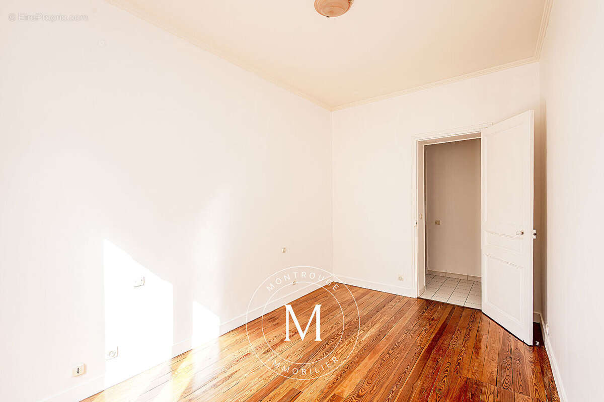 Appartement à MONTROUGE
