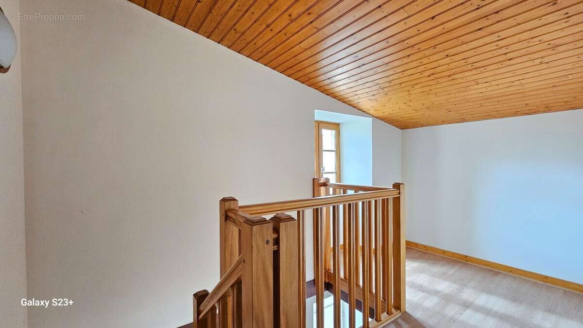 Maison à GRANZAY-GRIPT