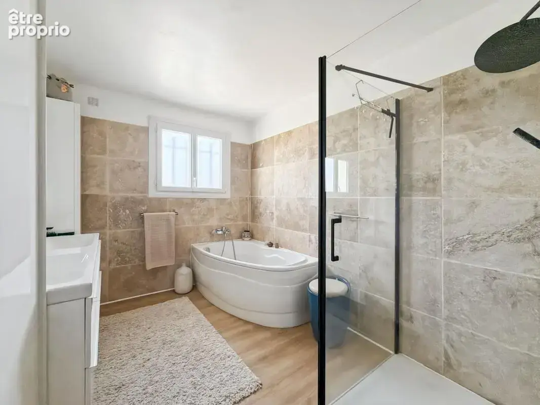 Maison À Vendre Puget sur Argens 126m² - photo 10