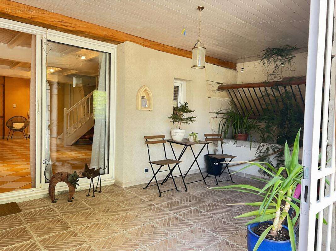 Maison à LABRUGUIERE