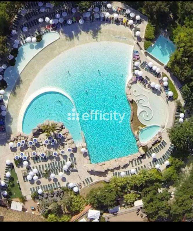 Appartement à GRIMAUD