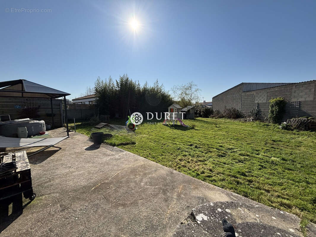 Maison à BOIS-DE-CENE