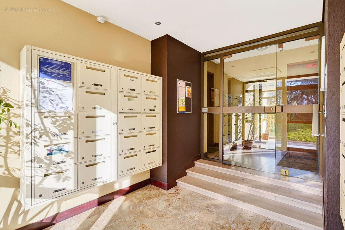 Appartement à ROSNY-SOUS-BOIS