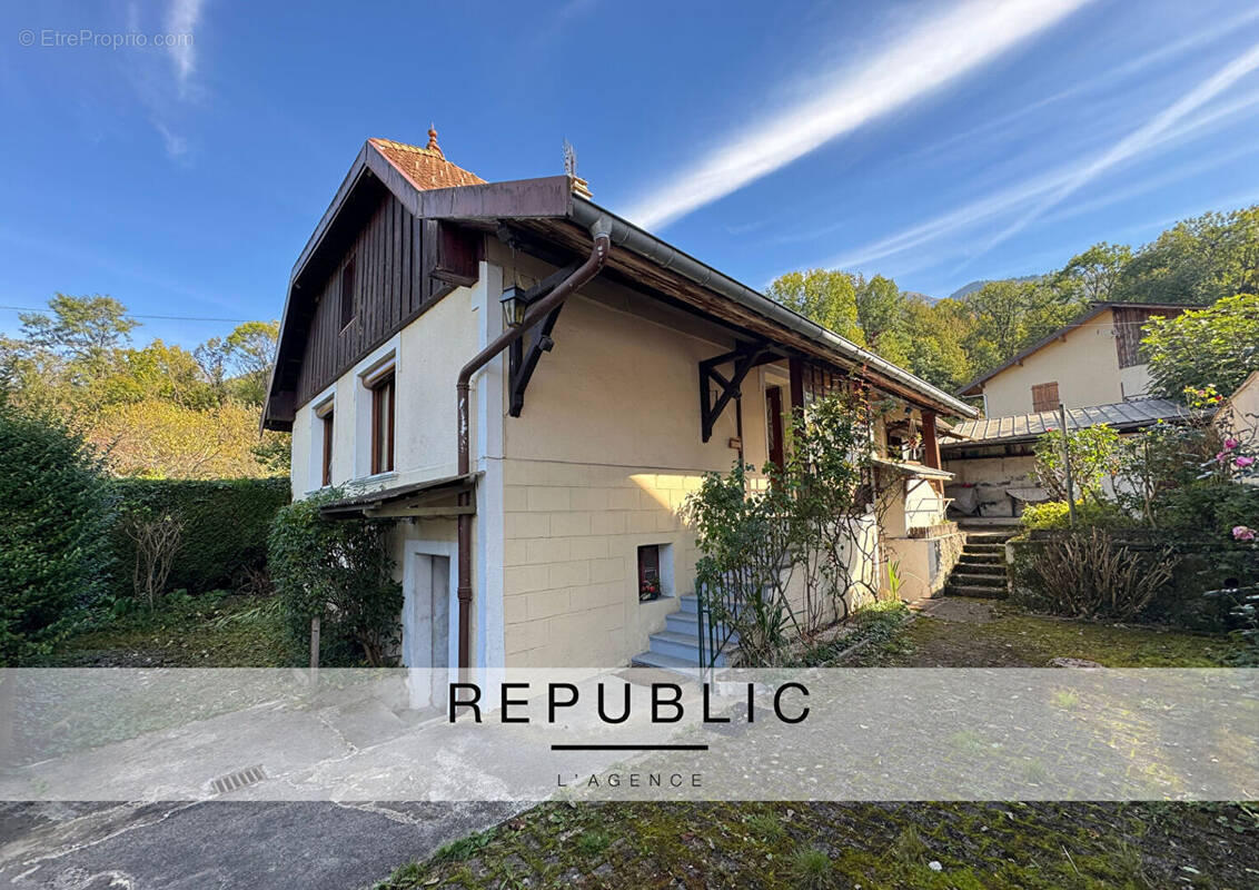 Maison à NOTRE-DAME-DES-MILLIERES