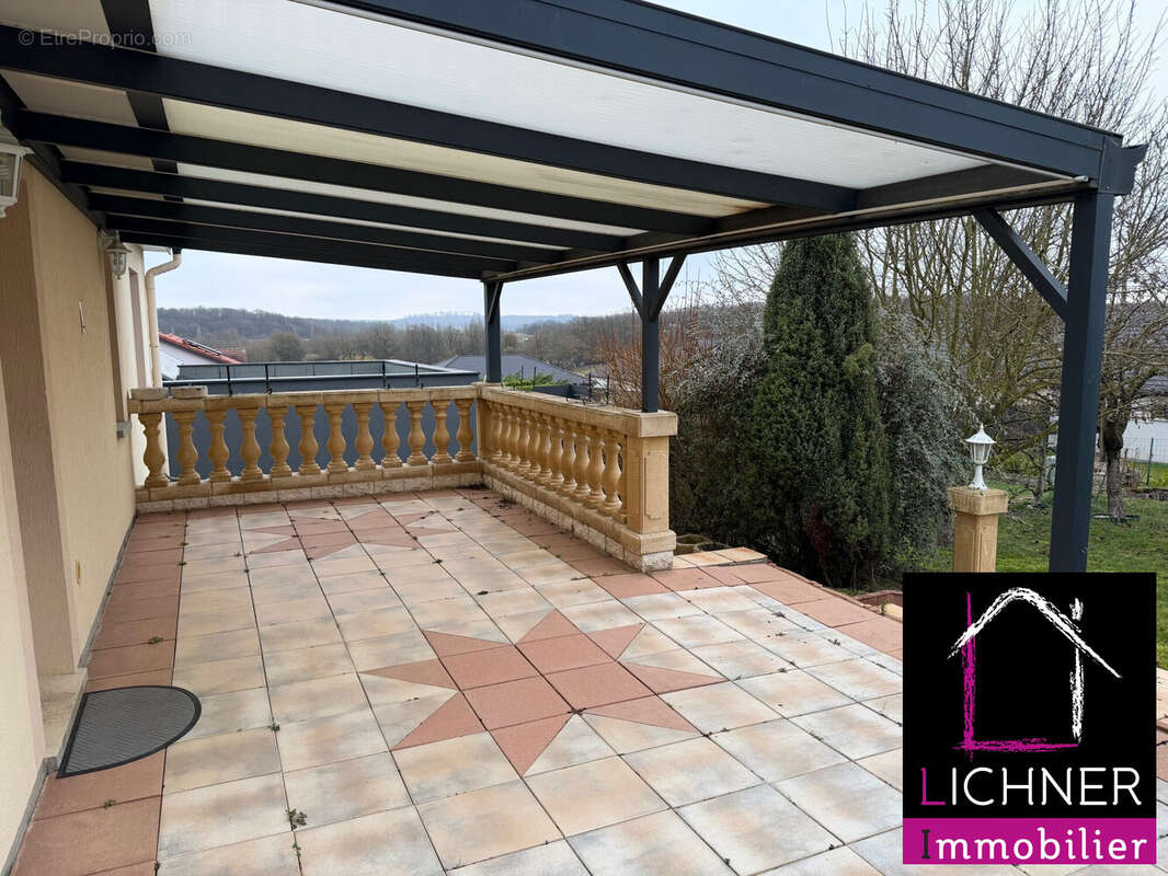 Maison 91 m² à Valmont  - photo 9