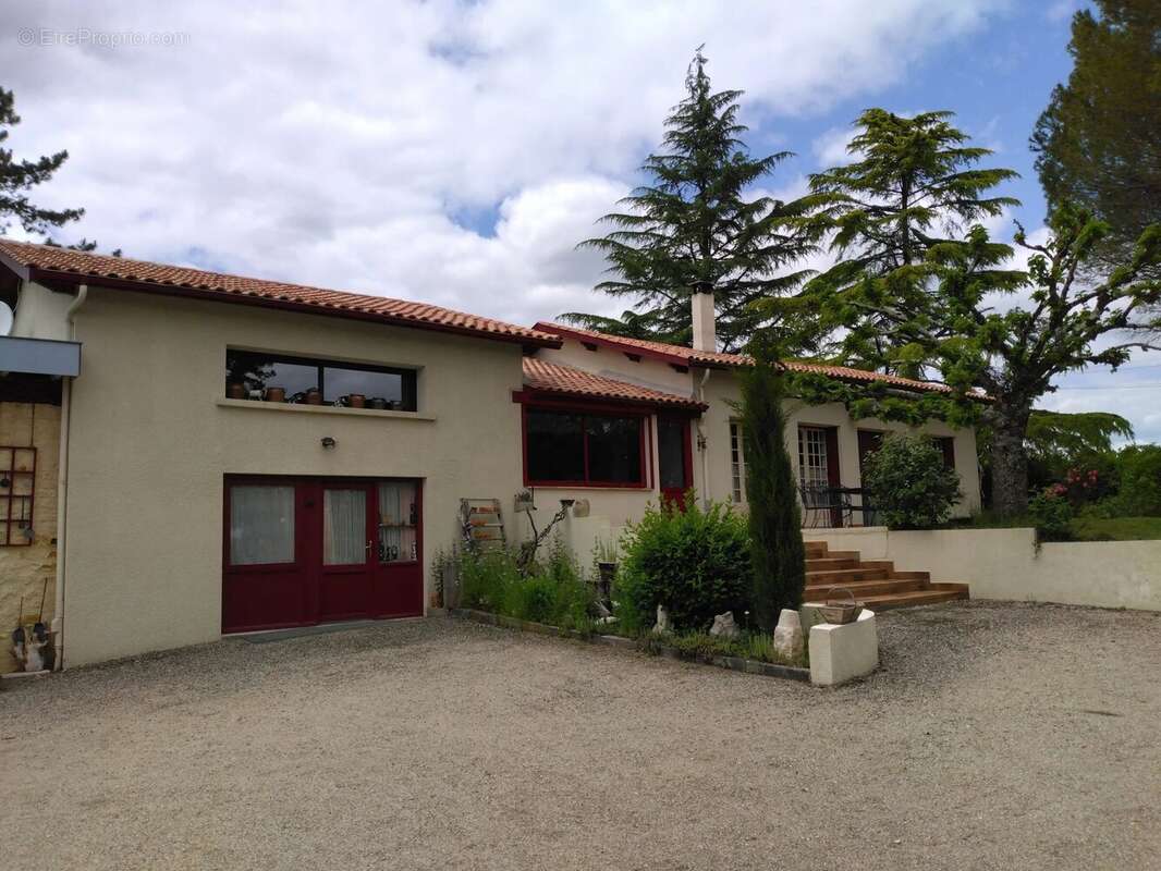 Maison à MONFLANQUIN