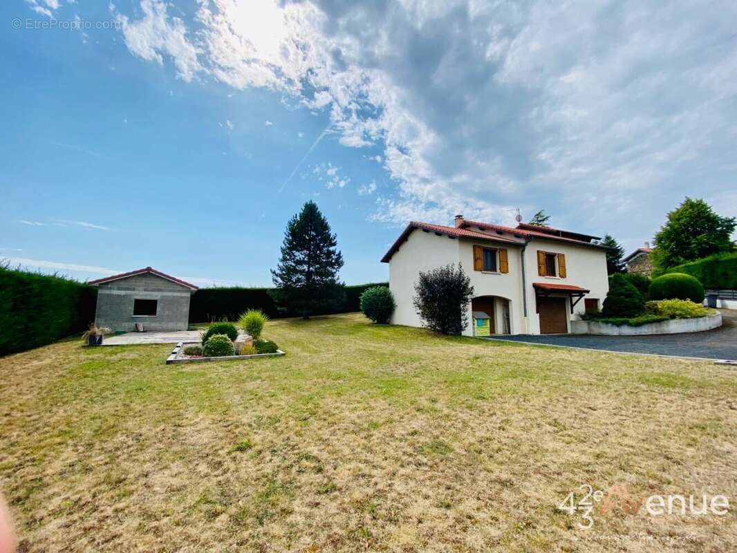 Maison à SAINT-MAURICE-DE-LIGNON