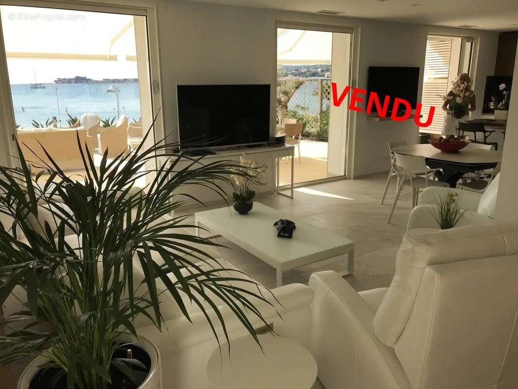 Appartement à SANARY-SUR-MER