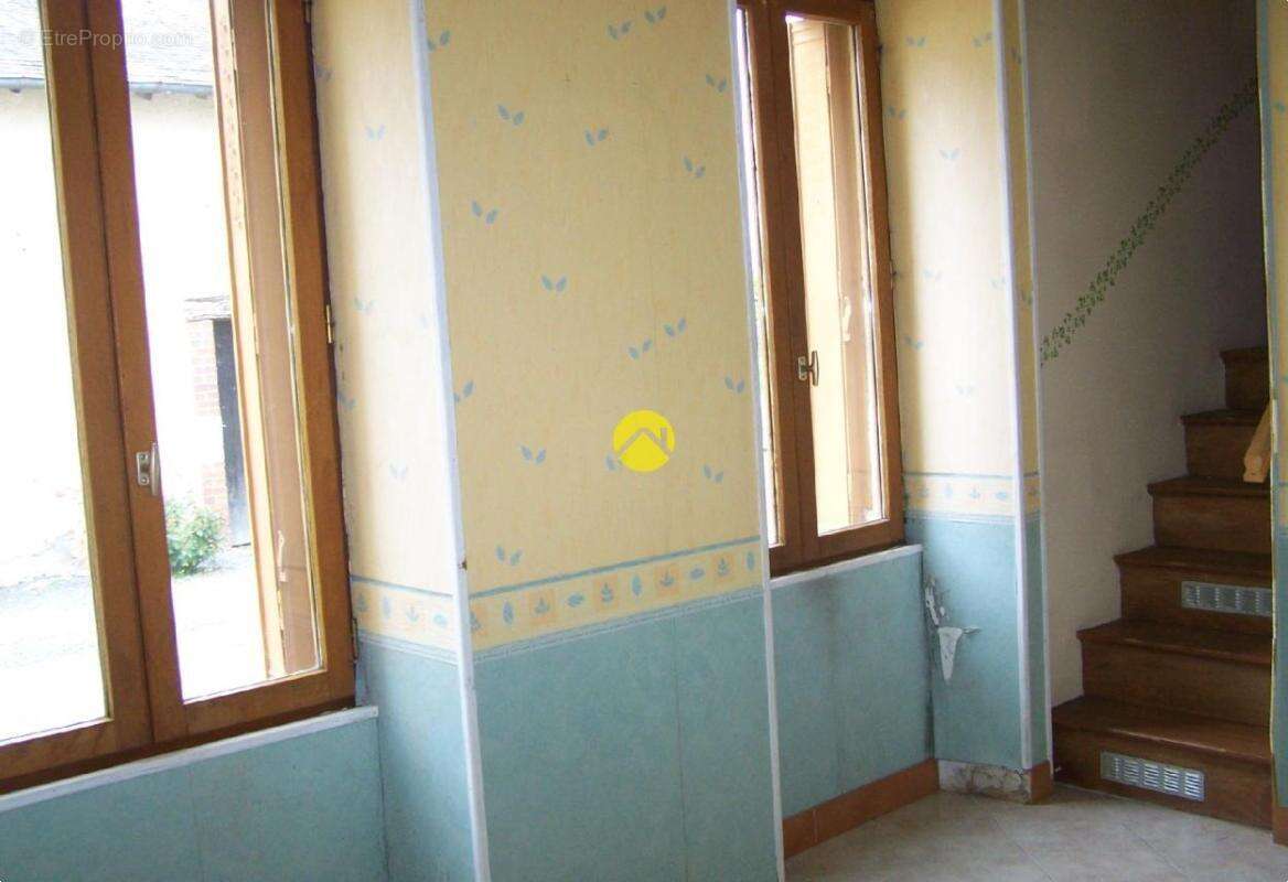 Maison a renover pour 1er achat - photo 8