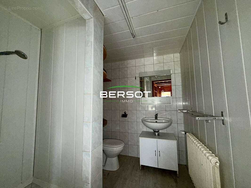 Appartement à LA CLUSE-ET-MIJOUX