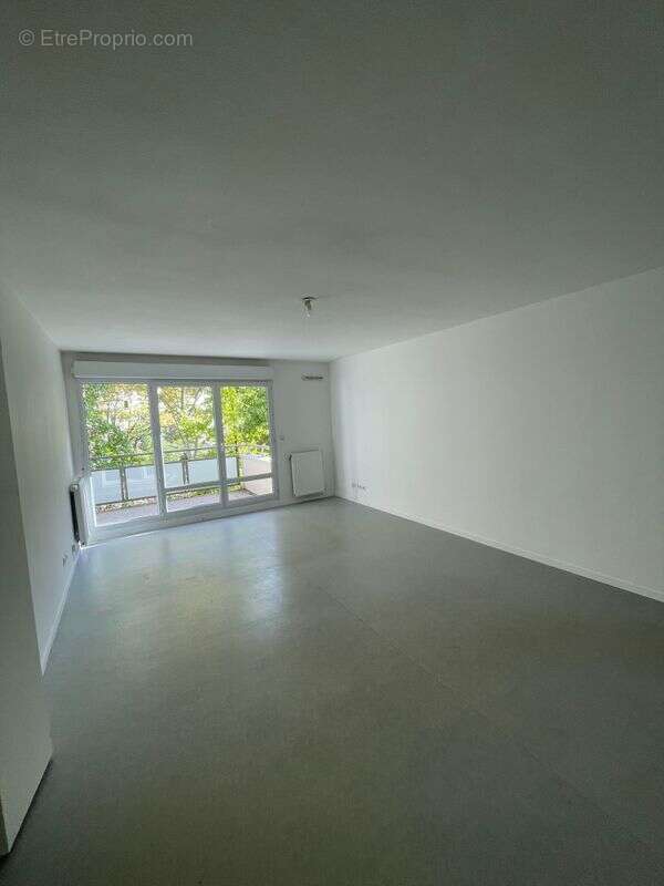 Appartement à LYON-9E
