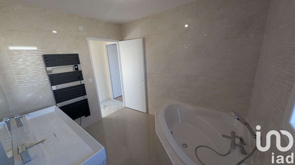 Photo 9 - Maison à LA CHATRE