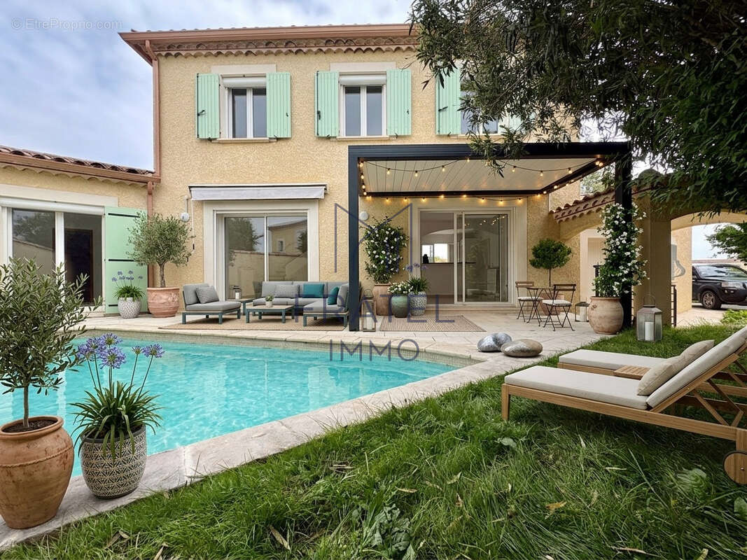 Villa T6 - suite parentale et piscine - photo 3