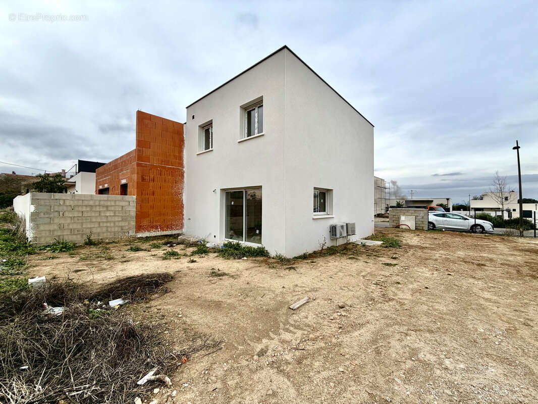 Maison à VIAS