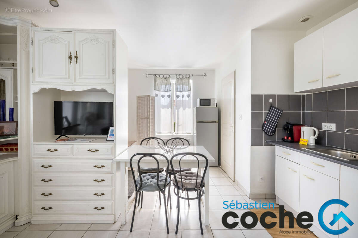 Appartement à SAINT-PRIEST