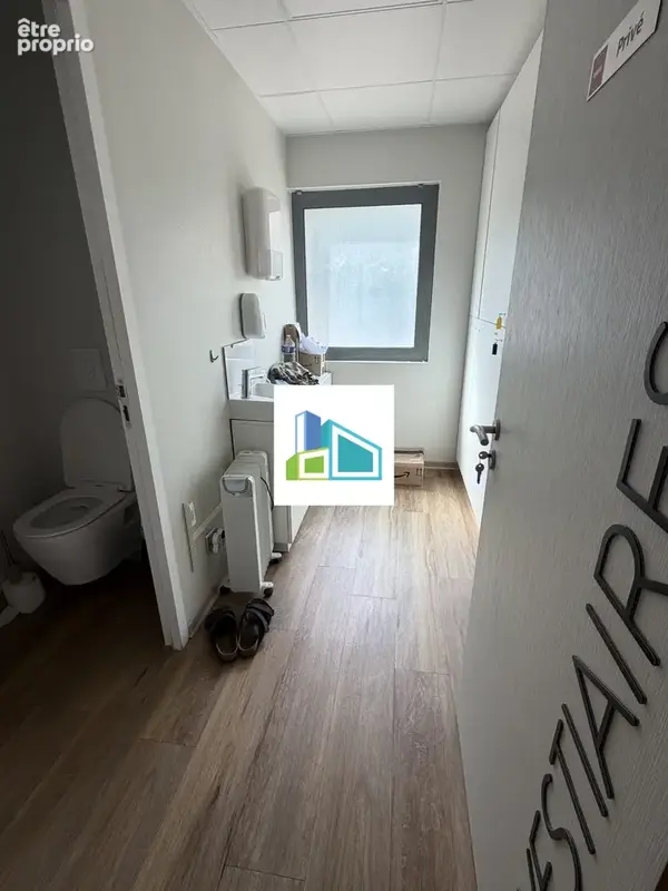 Commerce 317 m² à vendre à Aubagne (13400) - photo 6