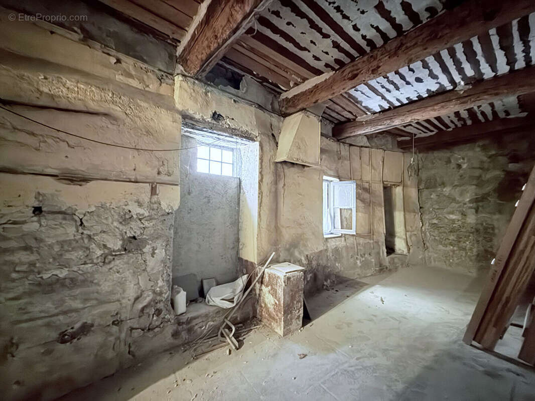 Atelier à rénover Beziers 69.46 m2 - photo 12