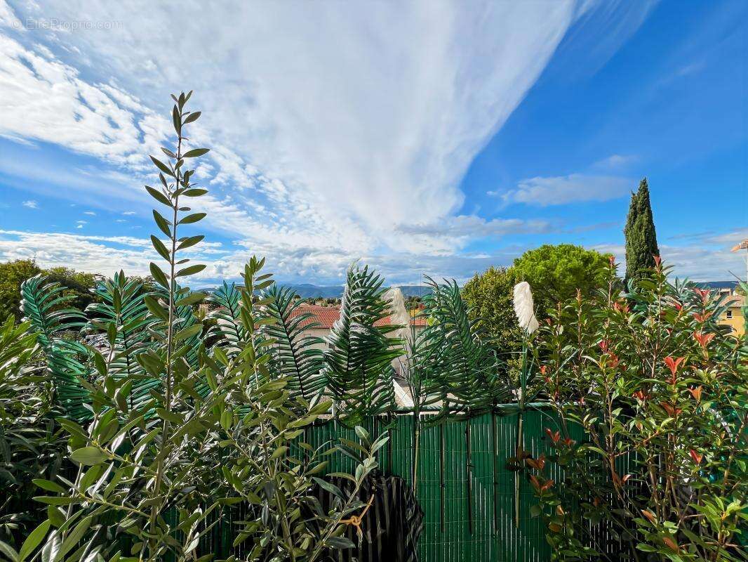 Appartement à LIVRON-SUR-DROME