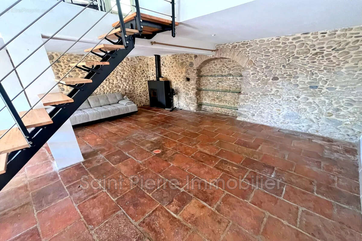 Maison à CAGNES-SUR-MER