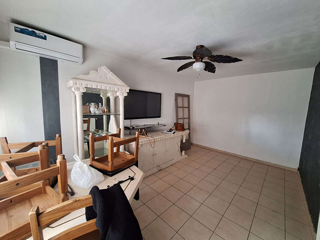 Appartement à MARSEILLE-15E