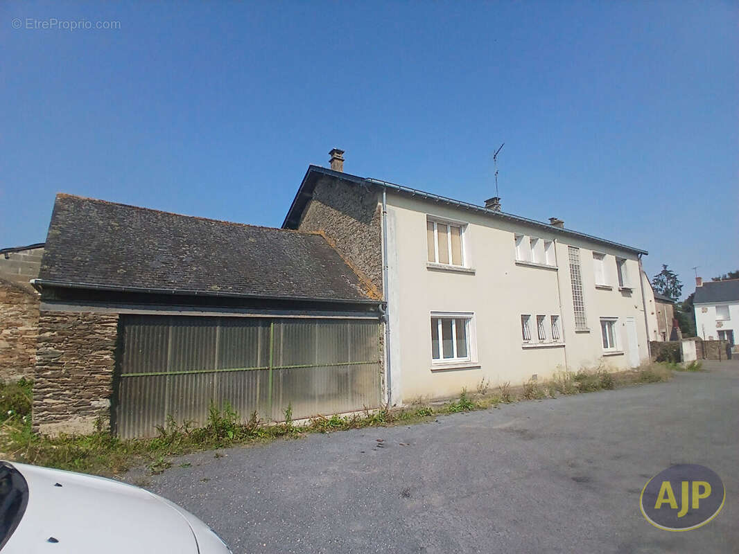 Maison à FAY-DE-BRETAGNE