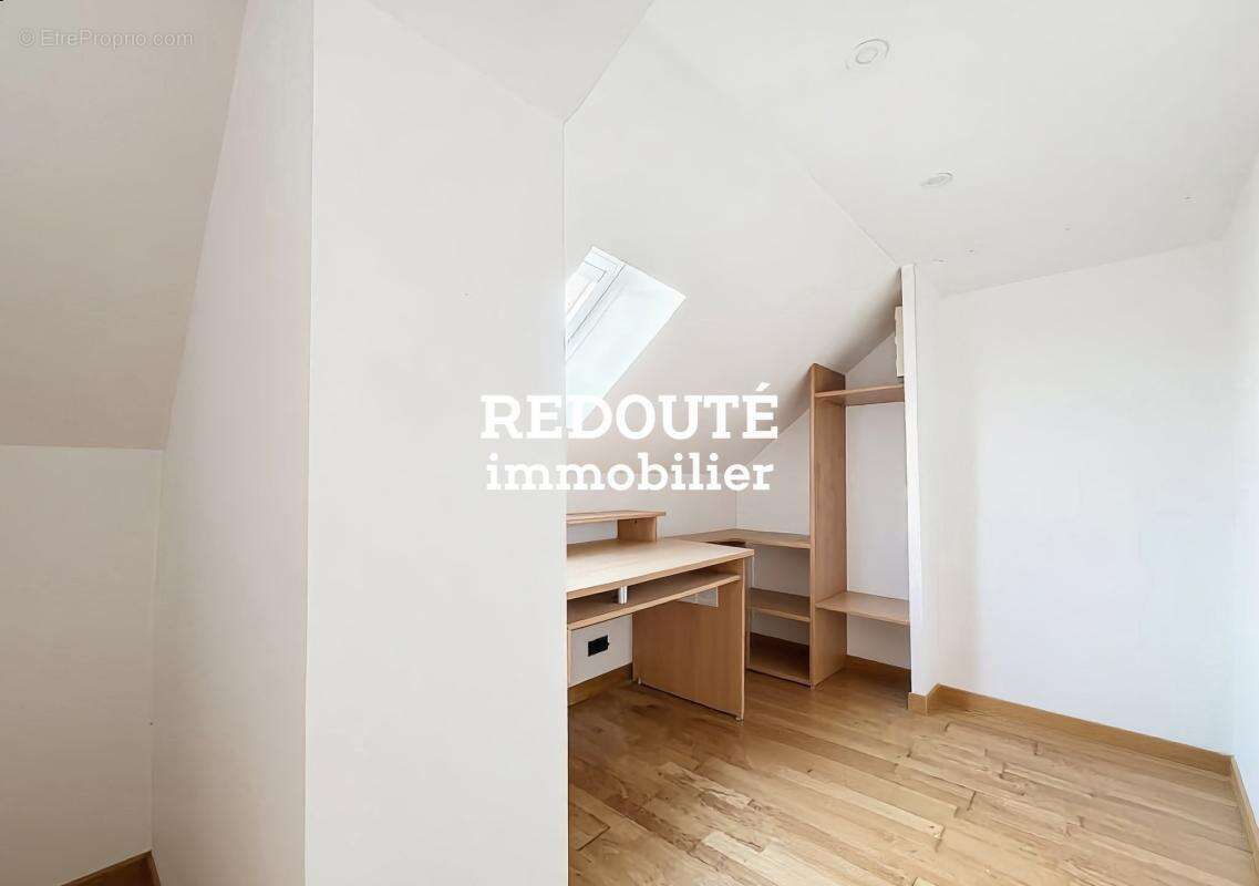 A VENDRE - proche de REIMS - Trépail - Maison 2 Chambres - photo 3