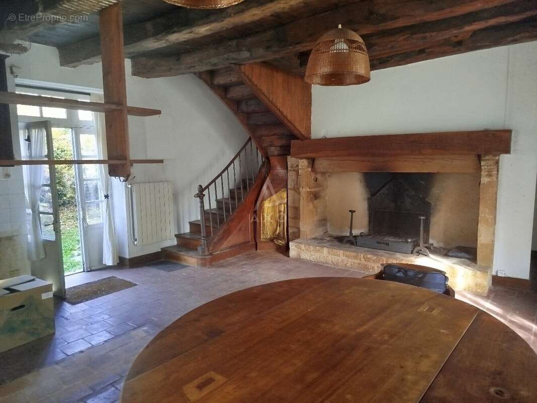 Maison à COUX-ET-BIGAROQUE