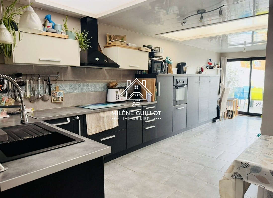 Maison à QUESNOY-SUR-DEULE