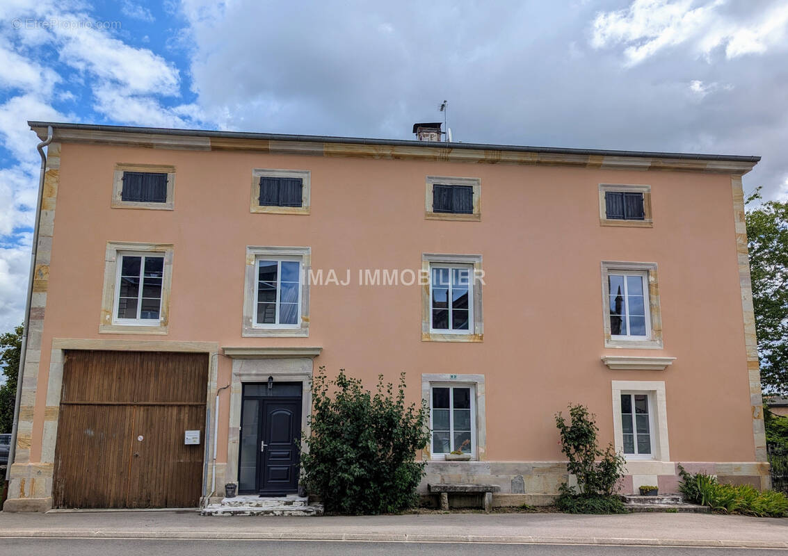 Maison à PADOUX