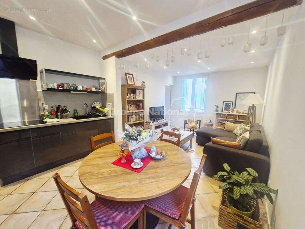 Appartement à L&#039;ISLE-SUR-LA-SORGUE