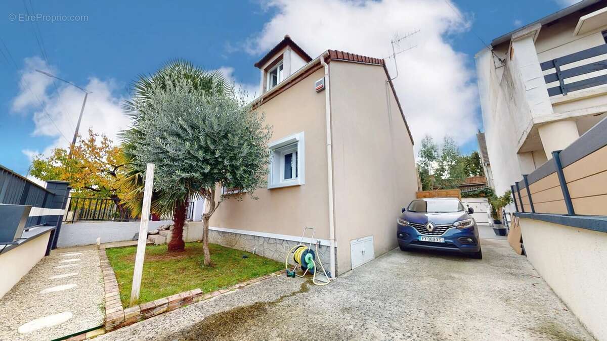 Maison à MONTFERMEIL