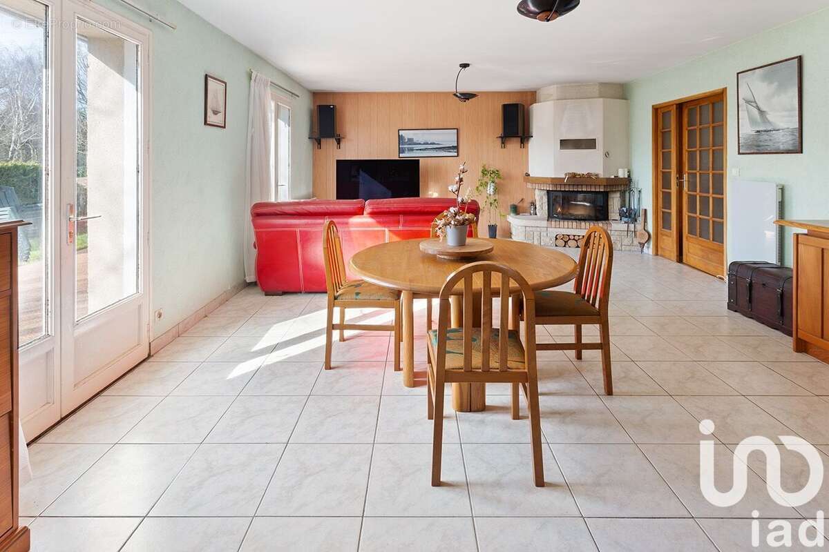 Photo 3 - Maison à SAUTRON