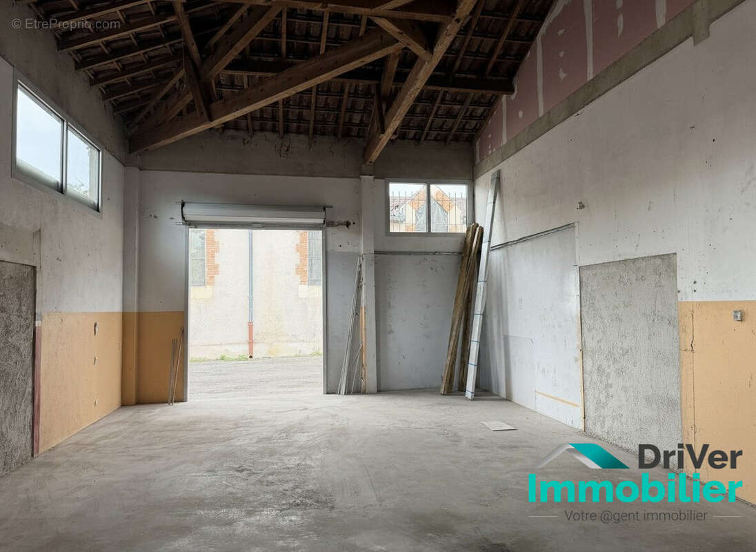 Commerce 60 m² à Auch  - photo 3