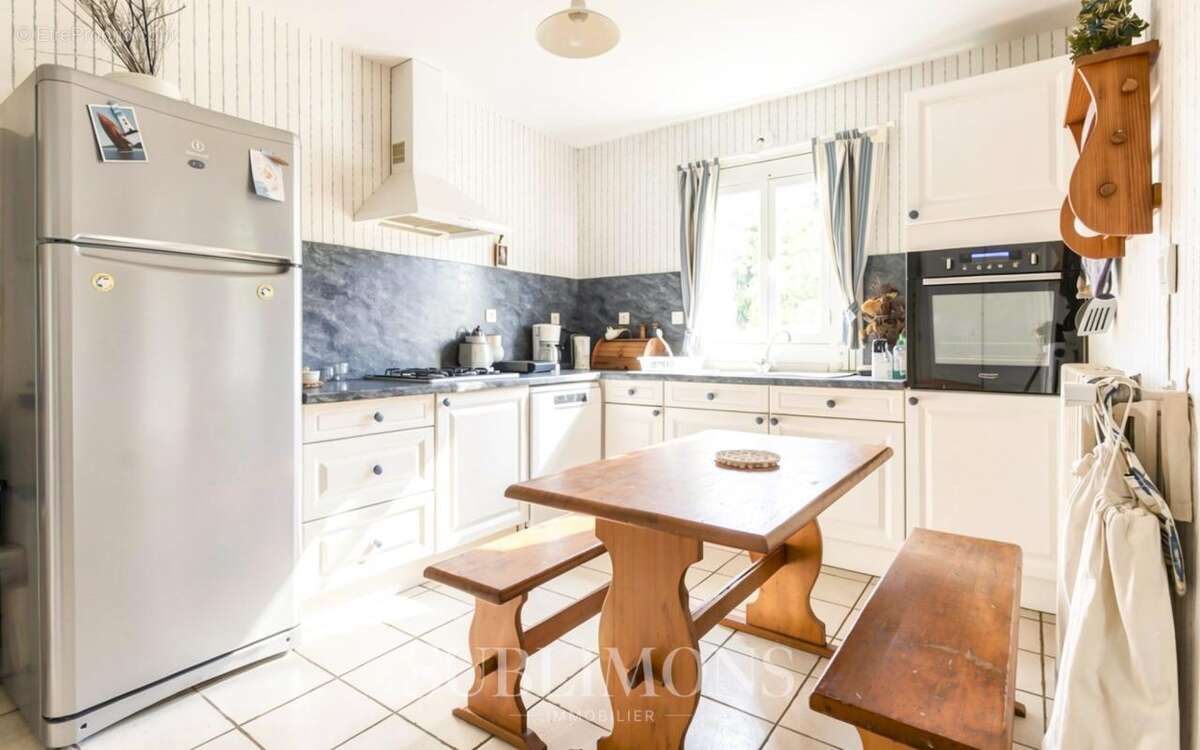 Maison à LARMOR-BADEN