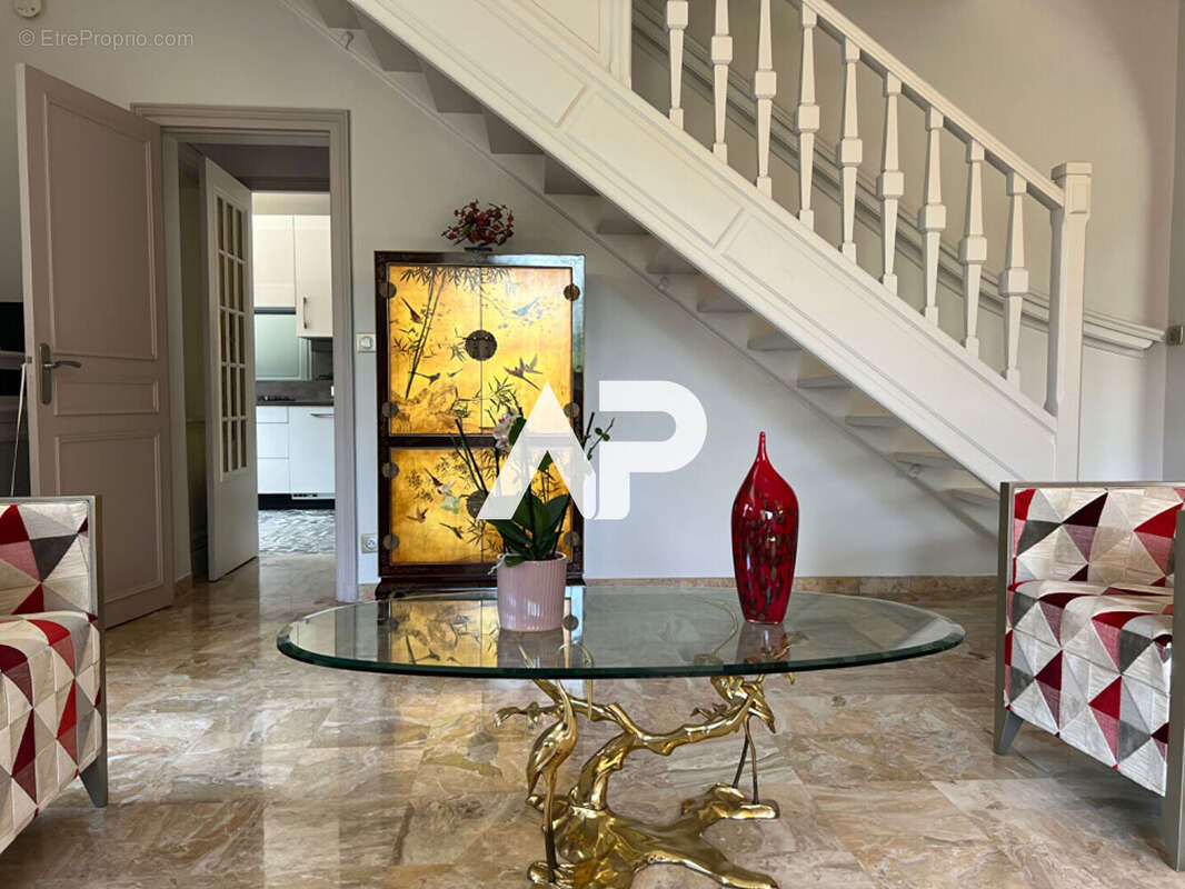 Maison à MONTMORENCY